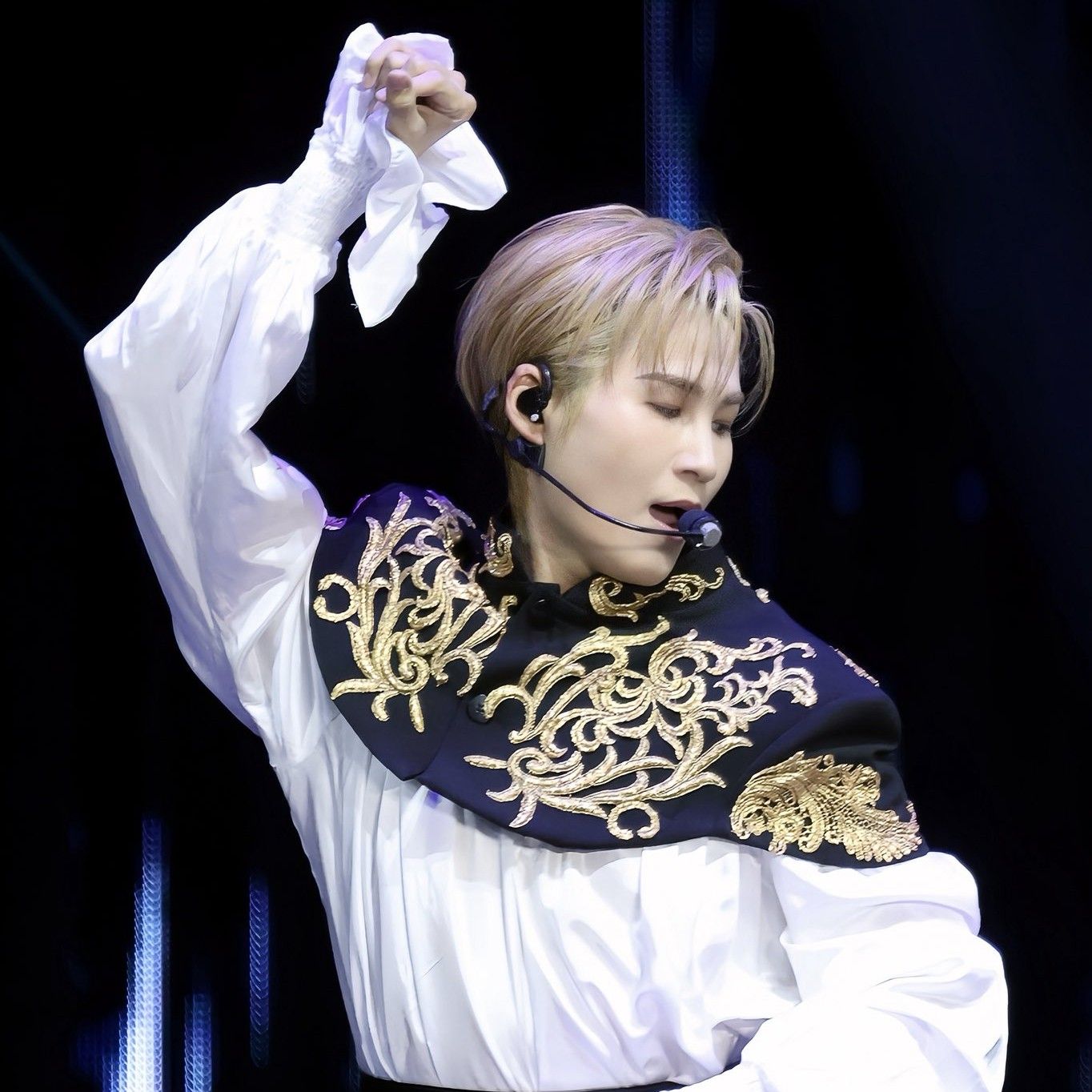 김희재의 최신 사진