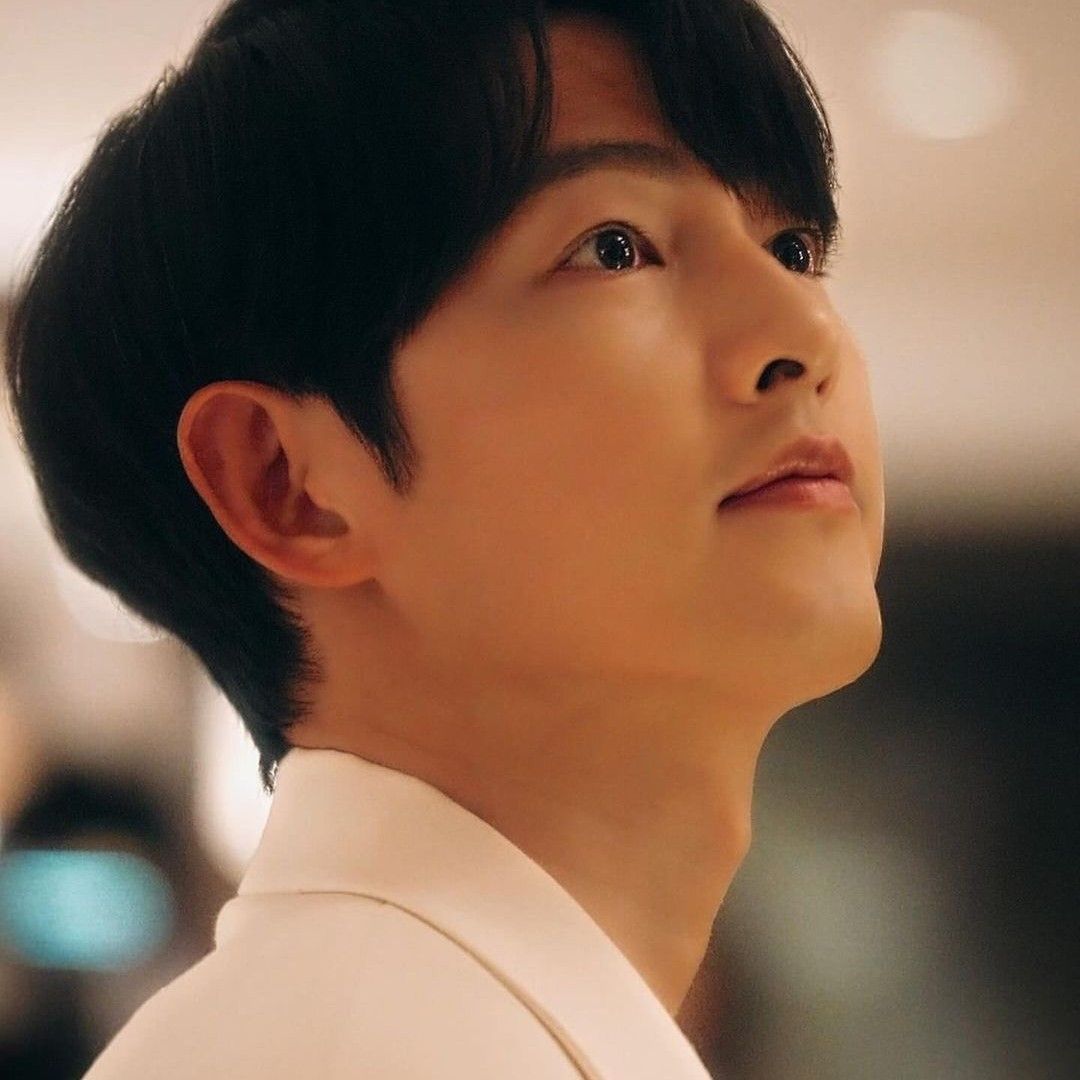 송중기의 최신 사진