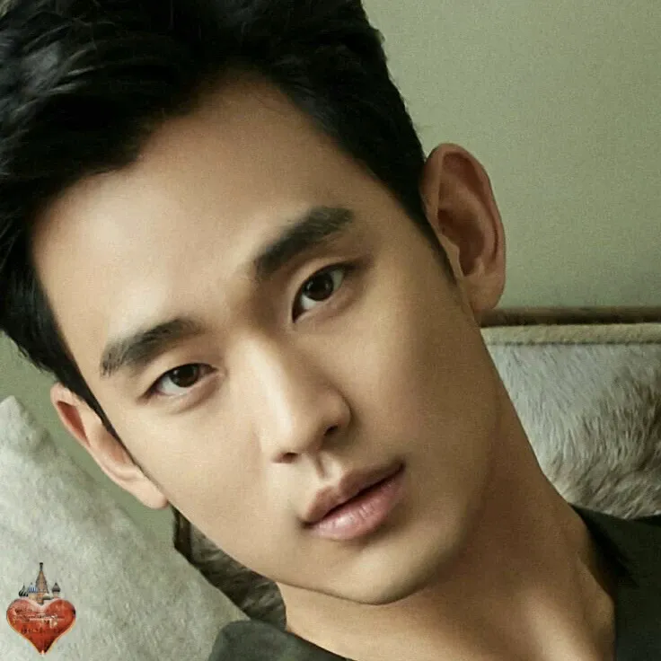 A moment captured by a fan of Kim Soohyun