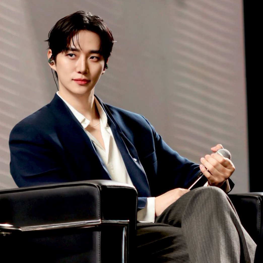 Foto terbaru dari Lee Junho