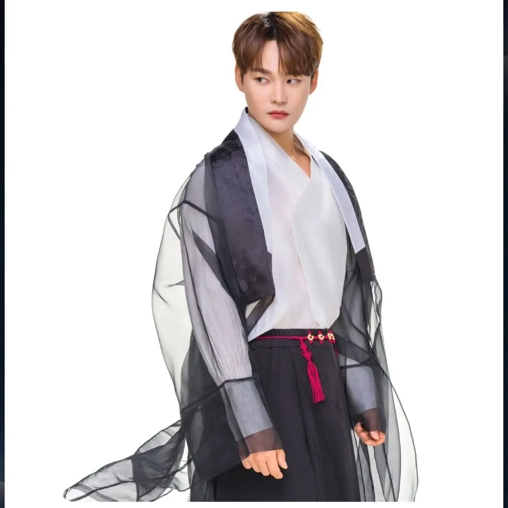 박서진의 비하인드 컷