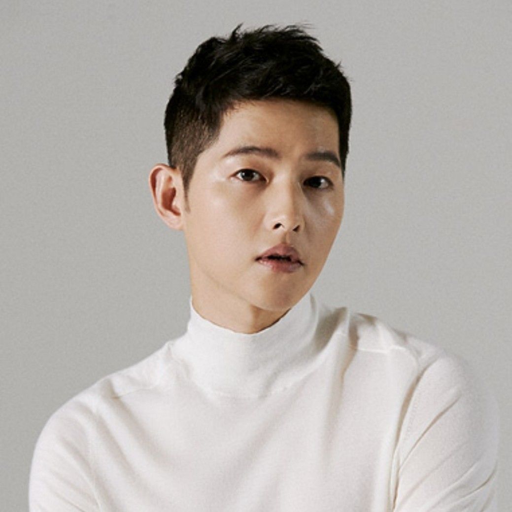 Momen yang diabadikan oleh penggemar Song Joongki
