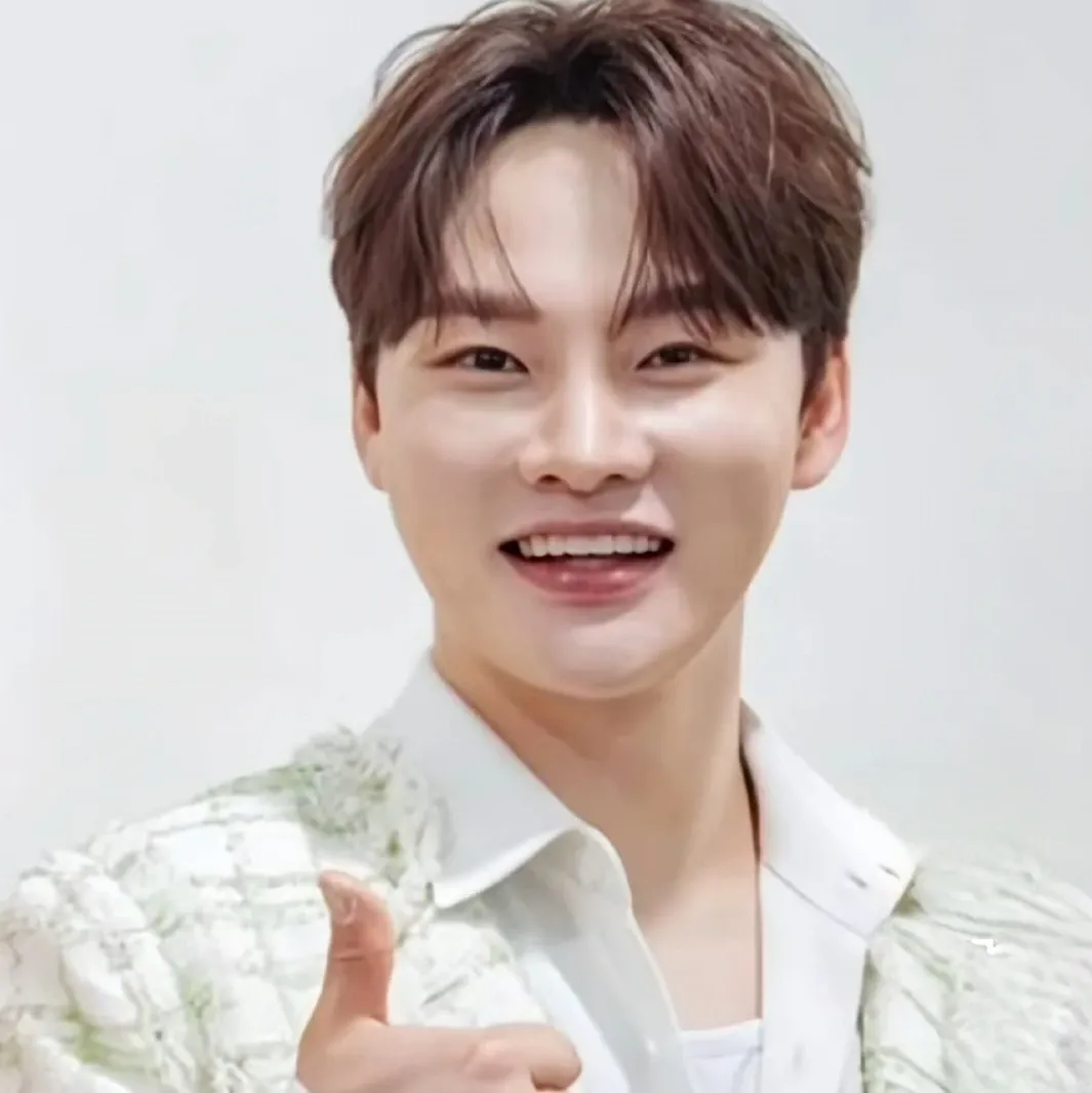 박서진 최근 활동샷