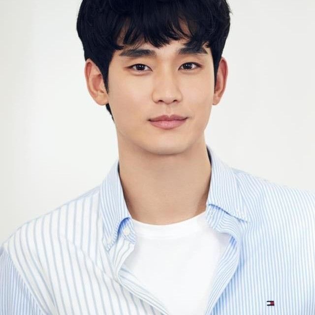Cuplikan di balik layar dari Kim Soohyun