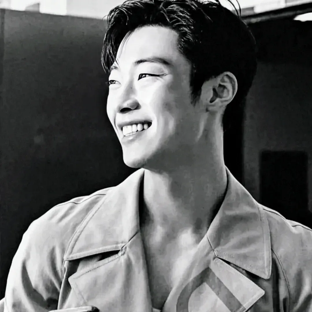 A moment captured by a fan of Woo Dohwan