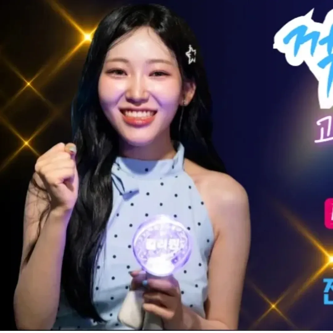 Behind-the-scenes cut of Gil Ryeowon
