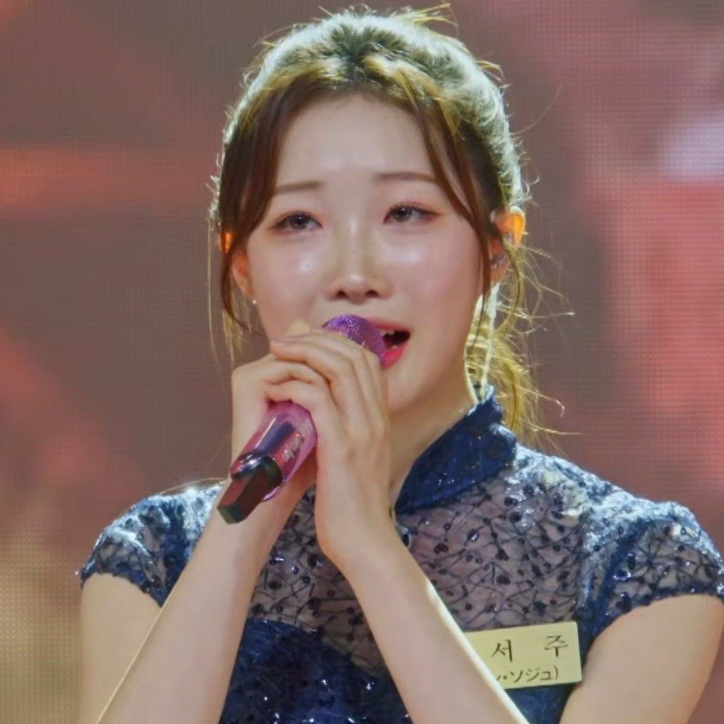 A moment captured by a fan of Jung Seojoo