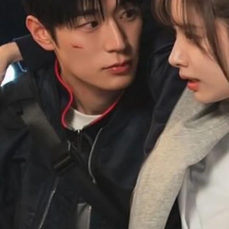 A moment captured by a fan of Bona