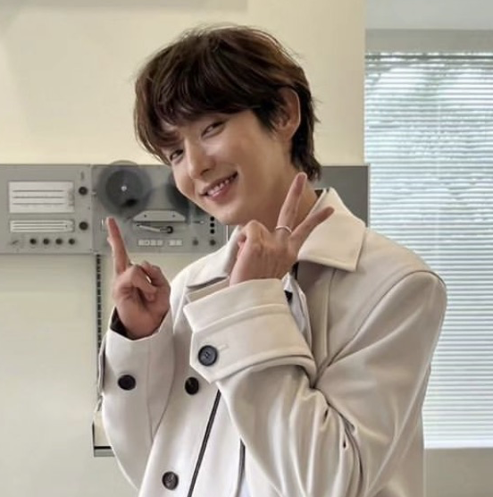 Recent activity shot of Lee Joongi