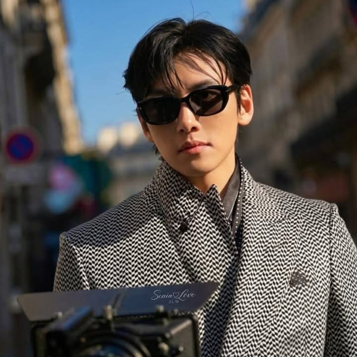 Latest photo of Ji Changwook