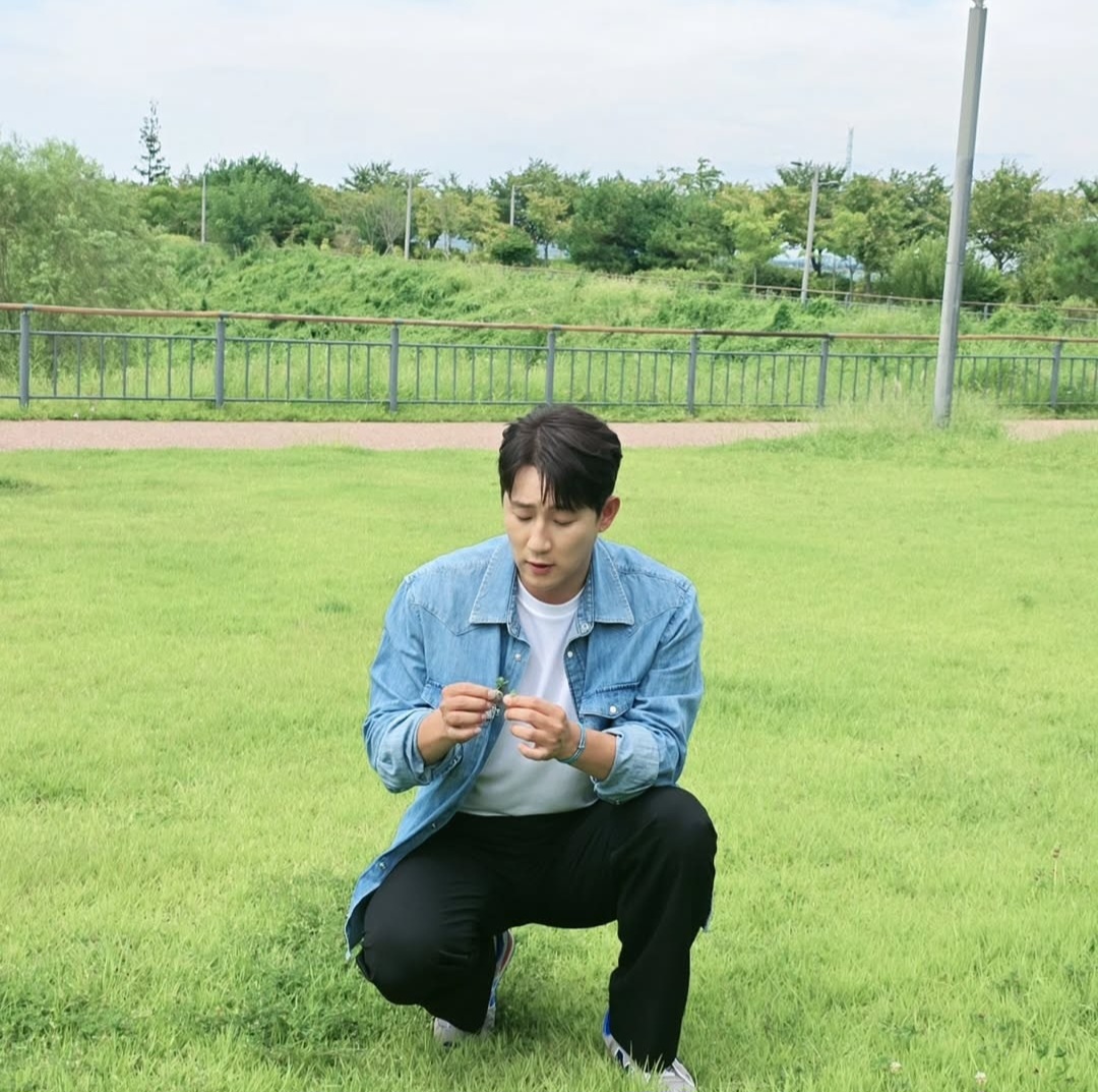 Behind-the-scenes cut of Na Sangdo