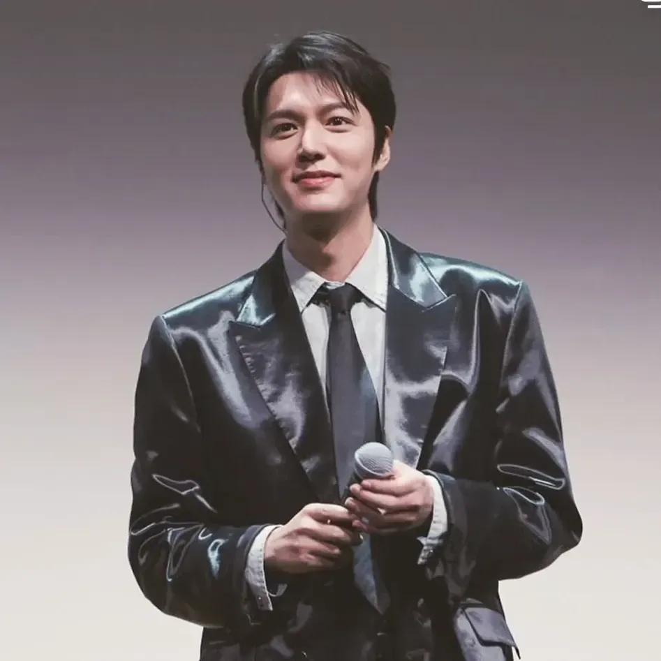 Latest photo of Lee Minho