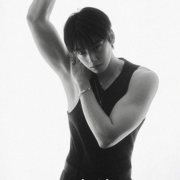 Recent activity shot of Cha Eunwoo