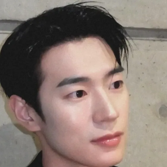 Latest photo of Park Seoham