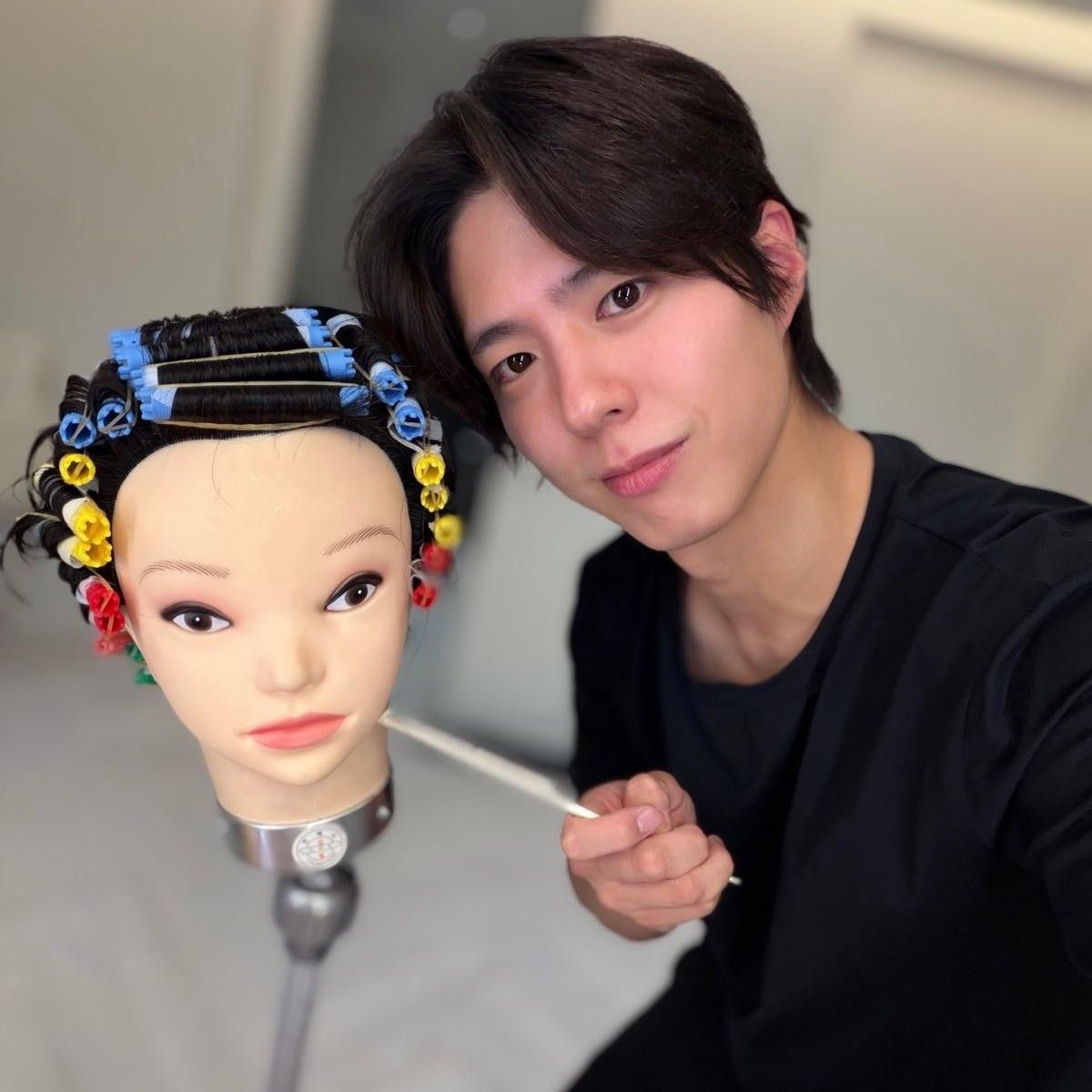 Behind-the-scenes cut of Park Bogum