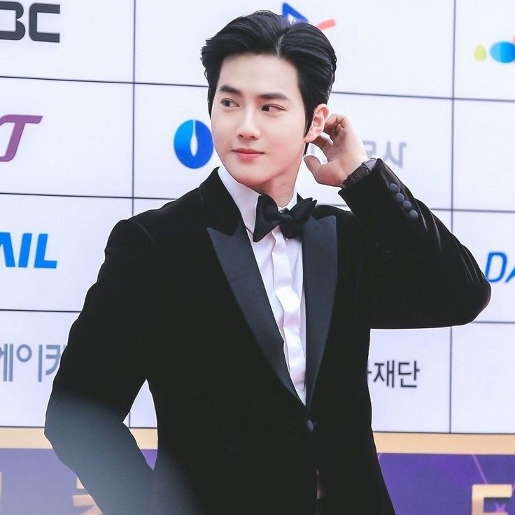 A moment captured by a fan of Suho