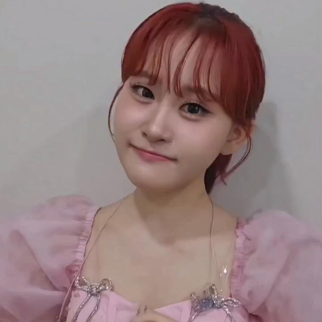 김다현의 최신 사진