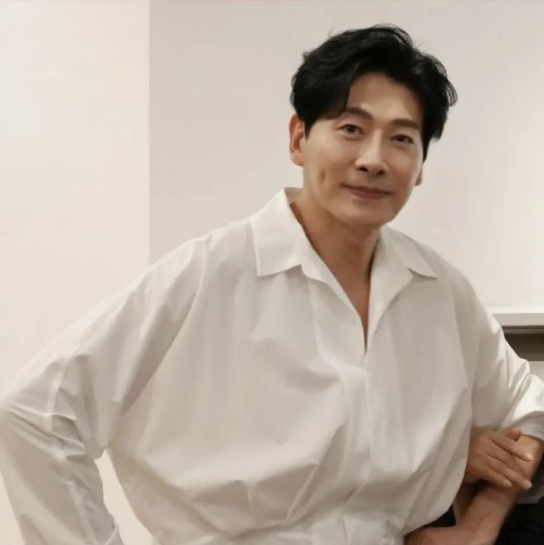 Recent activity shot of Kim Yongpil