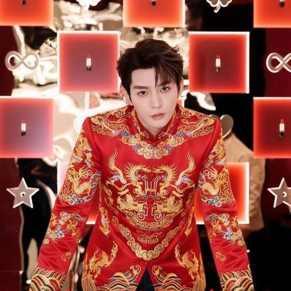 Popular profile image of Deng Wei selected by vote