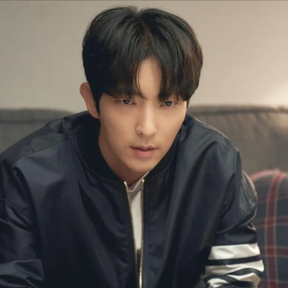 이준기 최근 활동샷