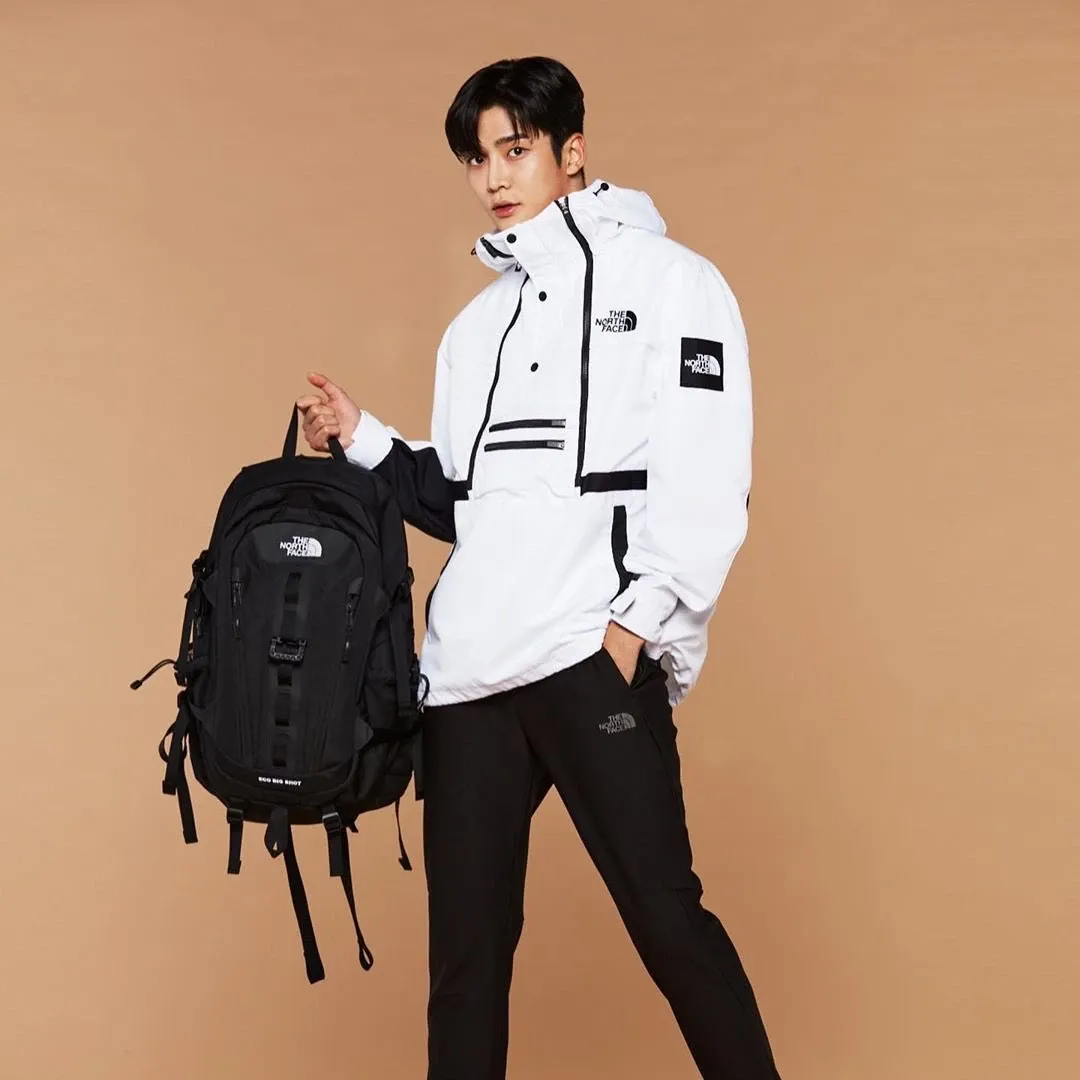 Foto terbaru dari Rowoon