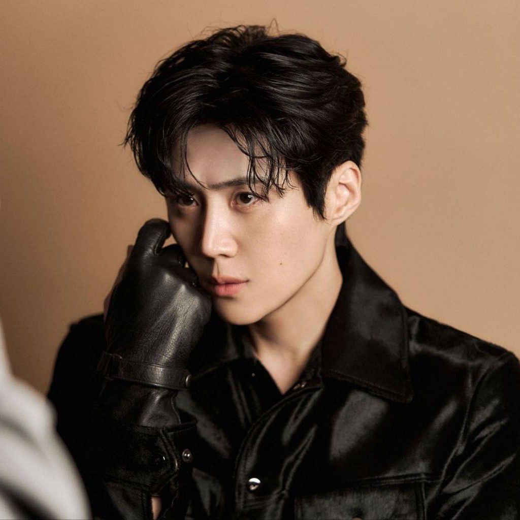 金宣虎的近期活動照