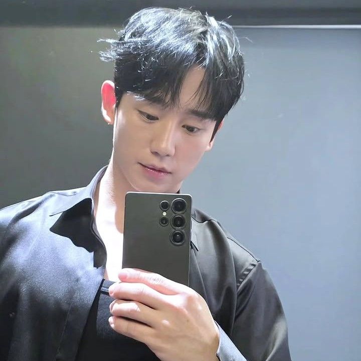 粉丝拍下的丁海寅瞬间