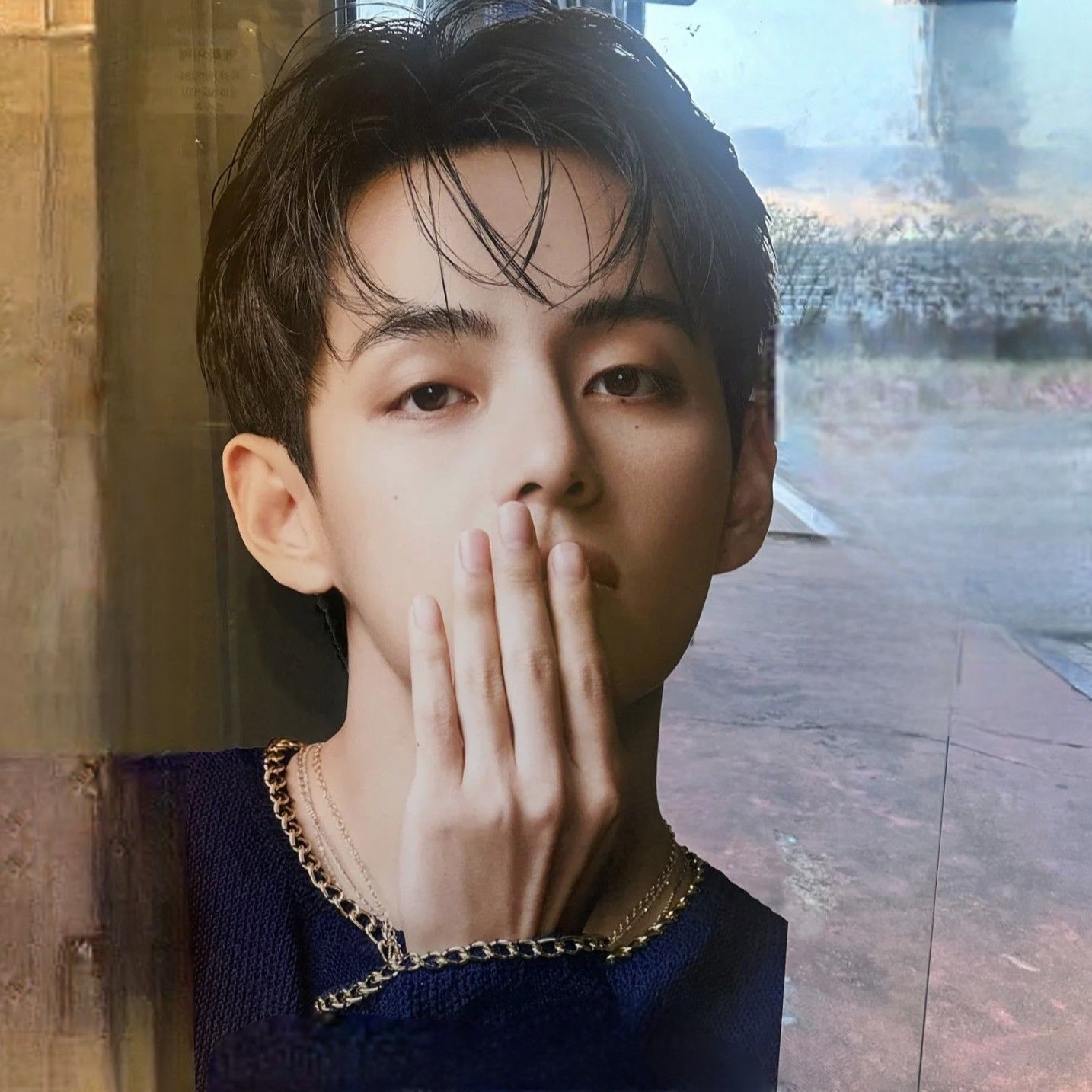 Recent activity shot of Kim Taehyung (V)