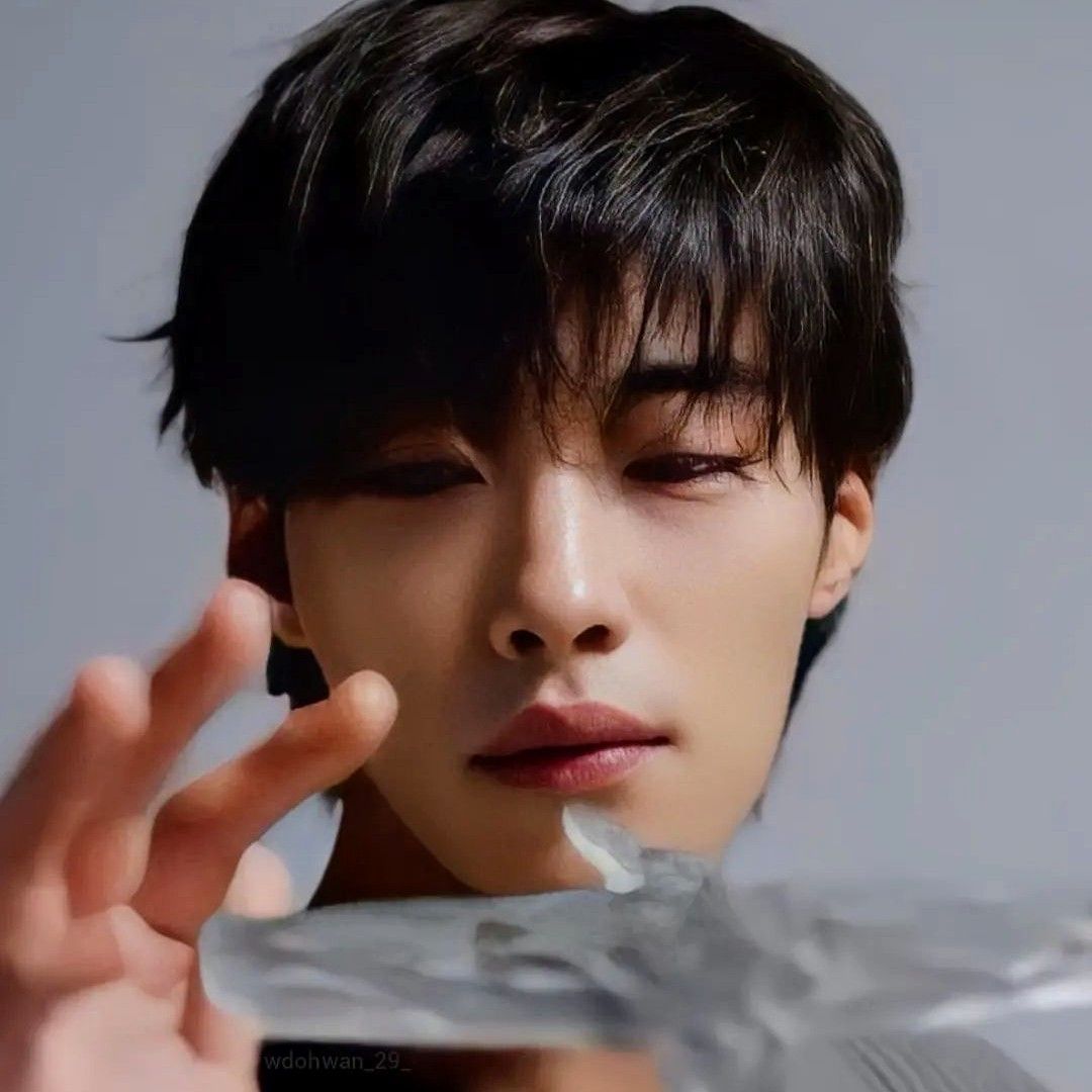 Latest photo of Woo Dohwan