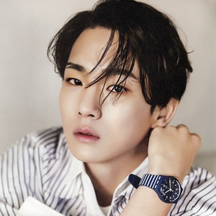 Behind-the-scenes cut of Key