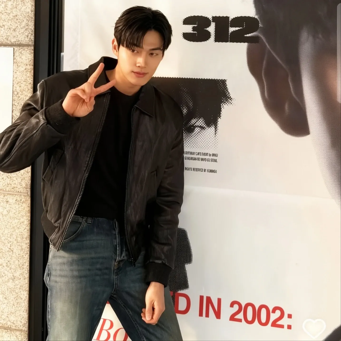 Behind-the-scenes cut of Hong Mingi
