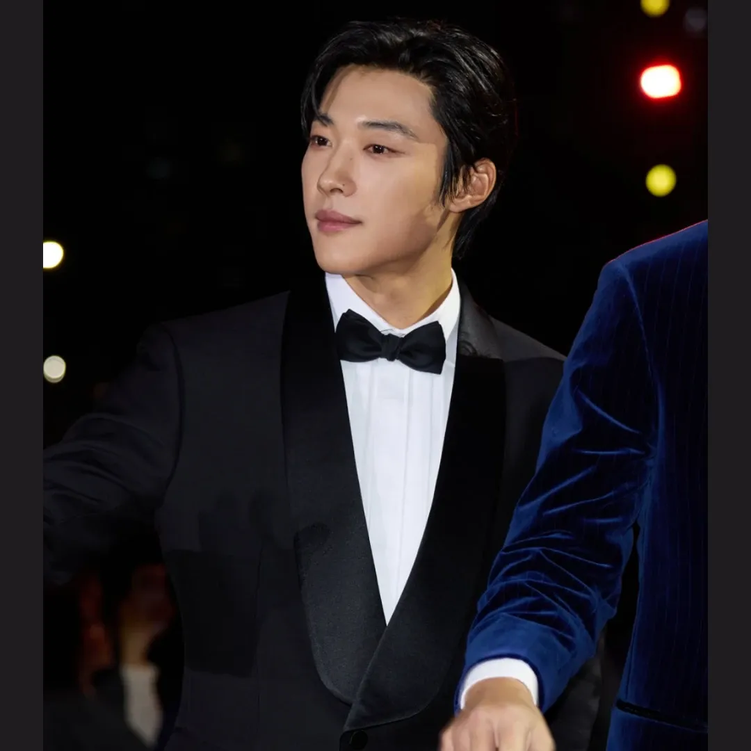 Behind-the-scenes cut of Woo Dohwan