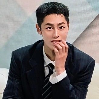 Recent activity shot of Lee Jaewook