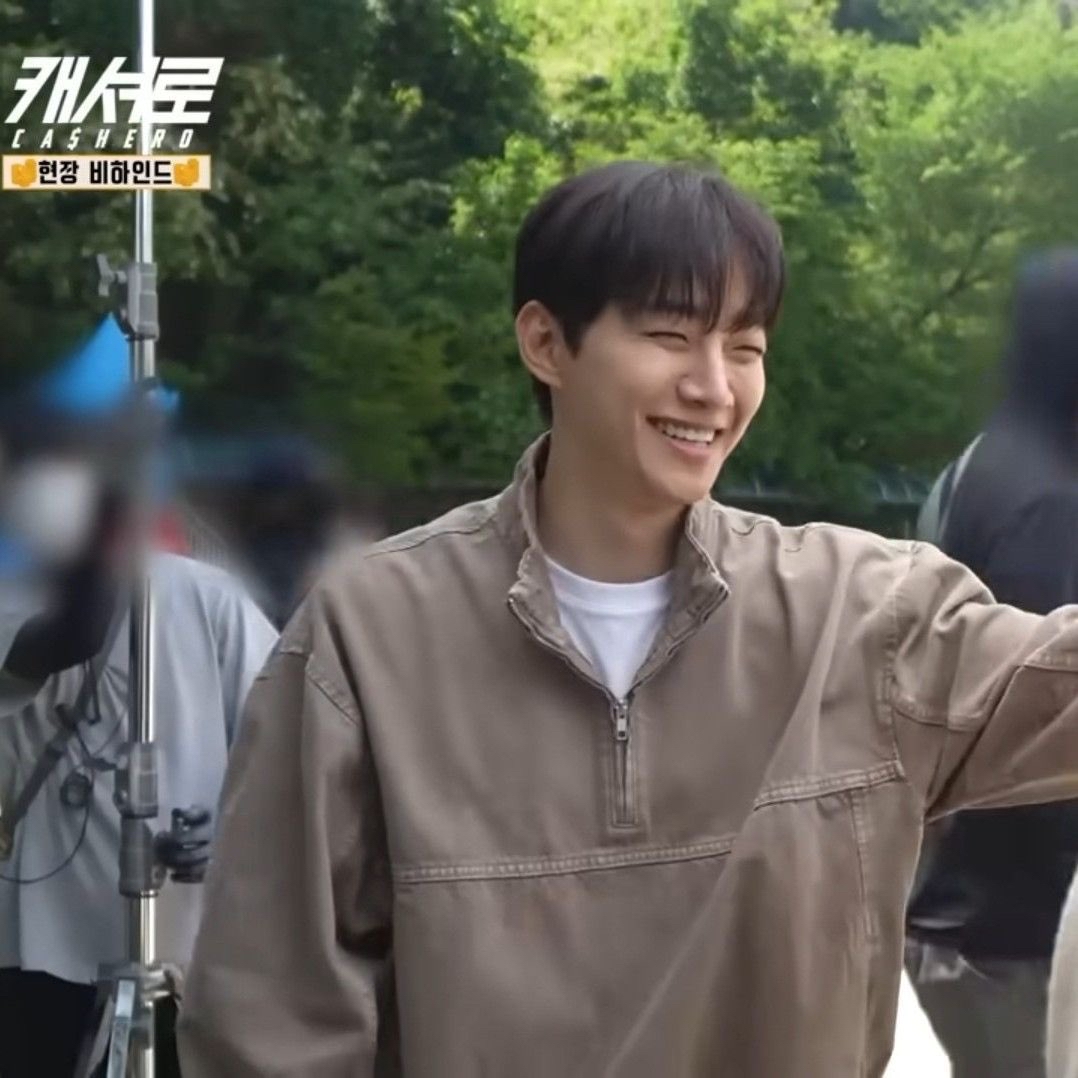 李俊昊的最新照片