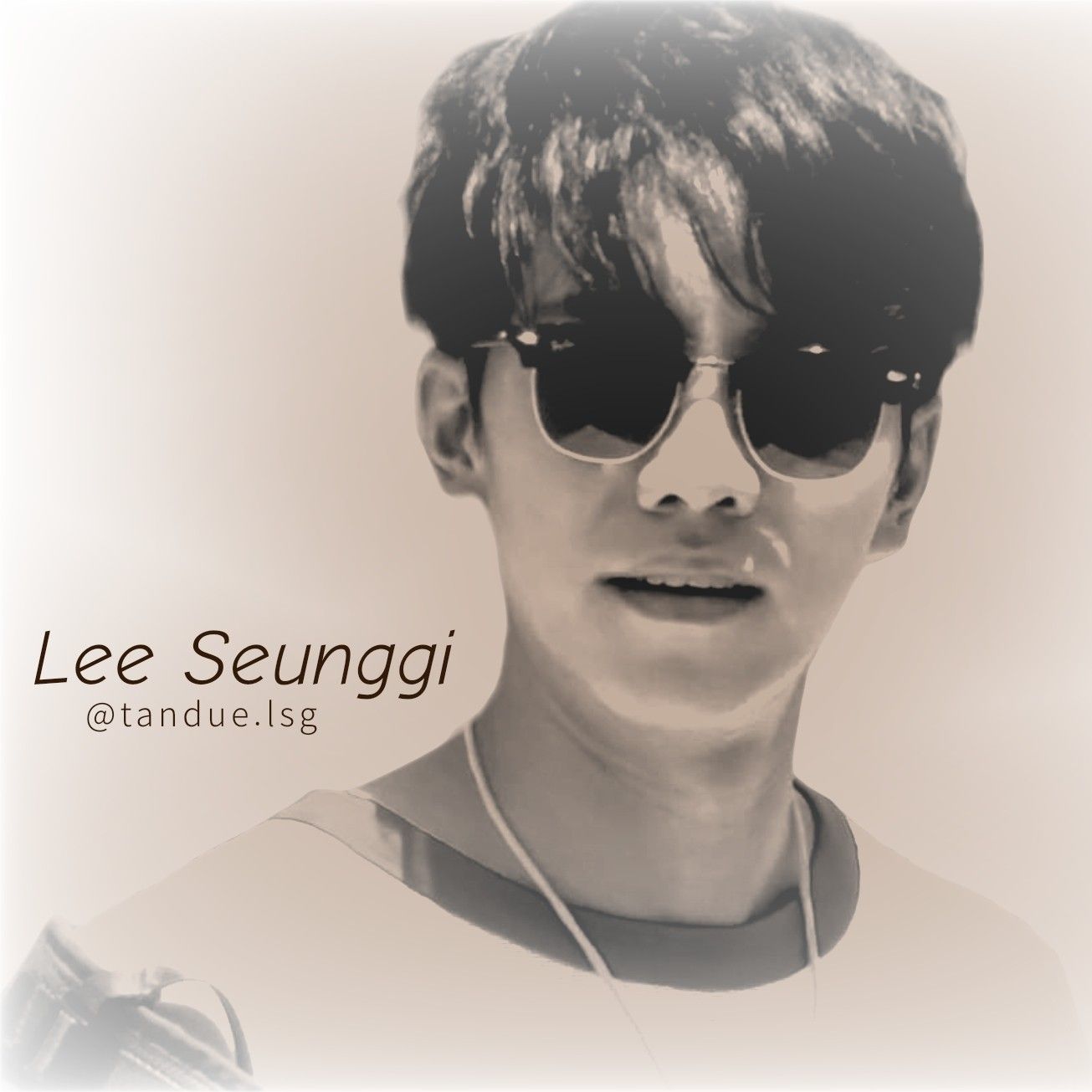 A moment captured by a fan of Lee Seunggi