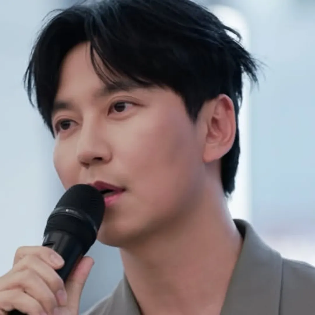 Recent activity shot of Kim Namgil