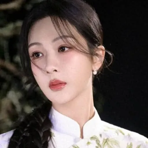 Behind-the-scenes cut of Yang Zi