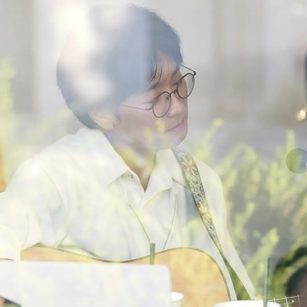 Behind-the-scenes cut of Bak Changgeun