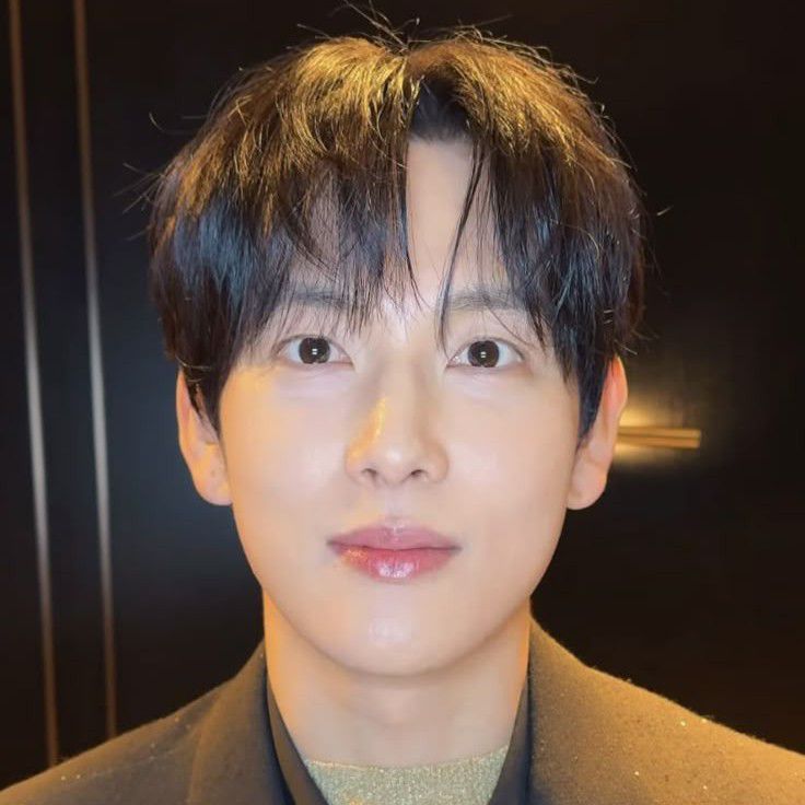 Recent activity shot of Yim Siwan