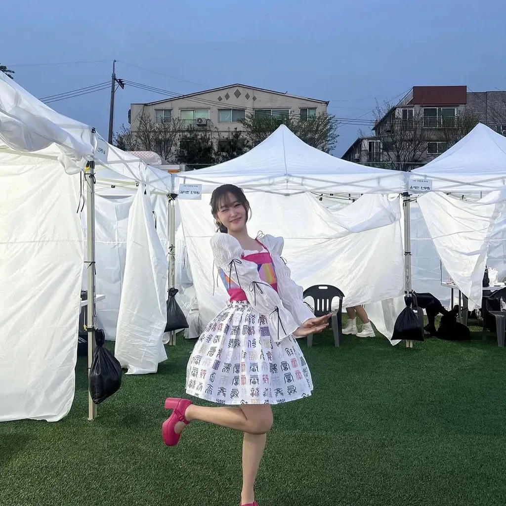 Foto kegiatan terbaru dari Kim Dahyun