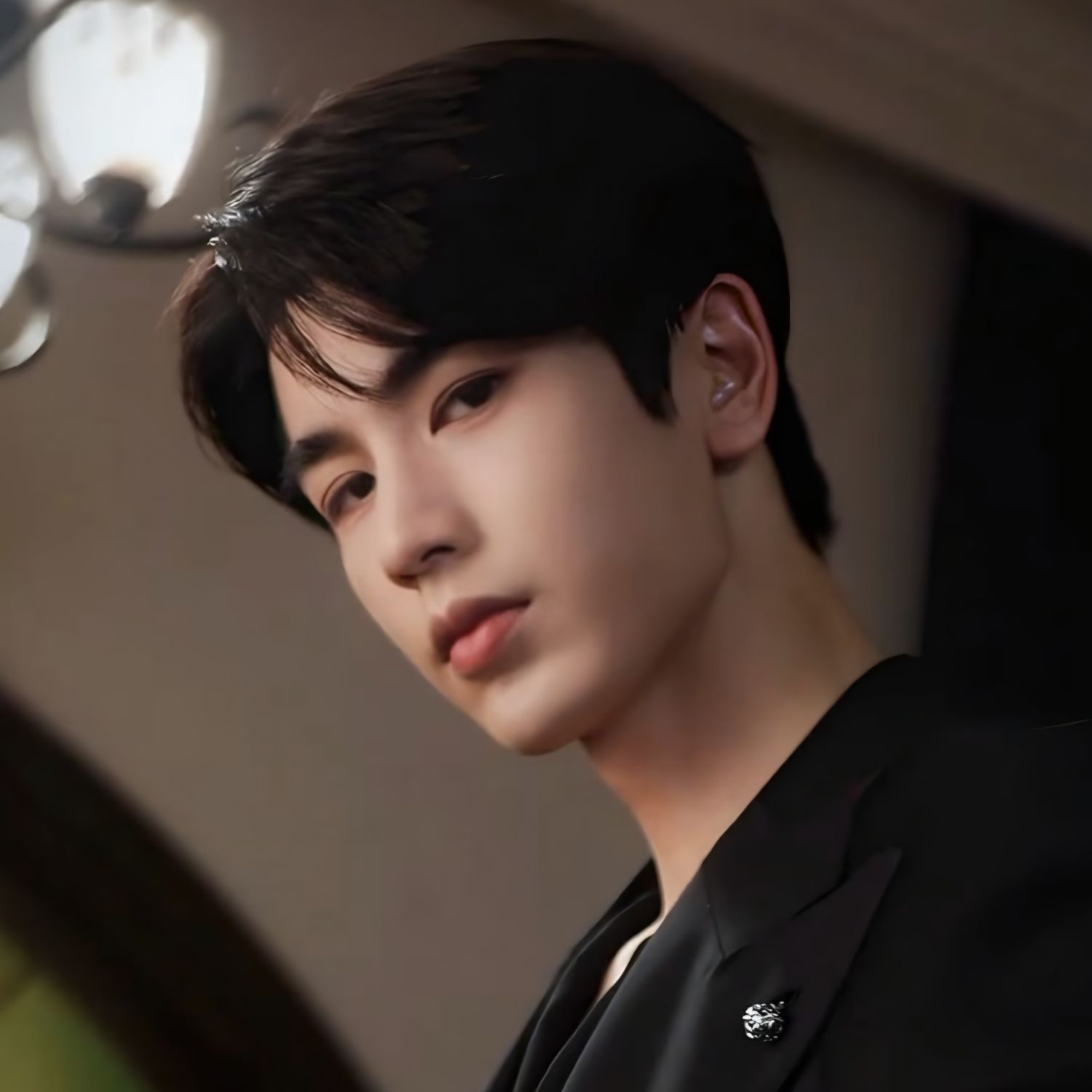 张凌赫的幕后花絮