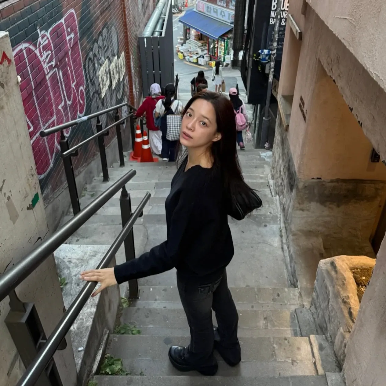Recent activity shot of Kim Sejeong