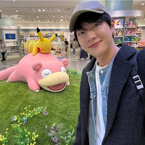 A moment captured by a fan of Lee Sangyeob