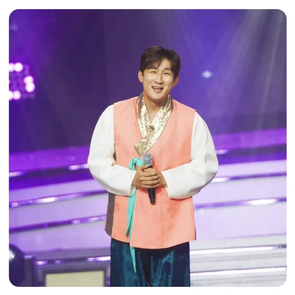 A moment captured by a fan of Na Sangdo