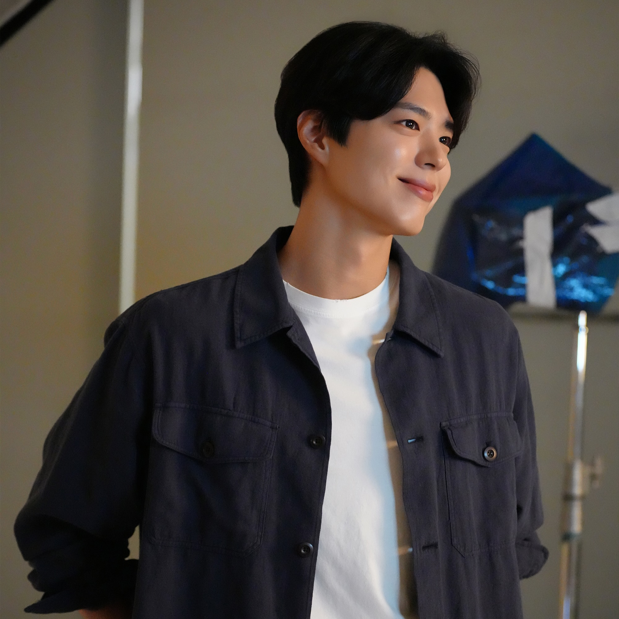 Recent activity shot of Park Bogum