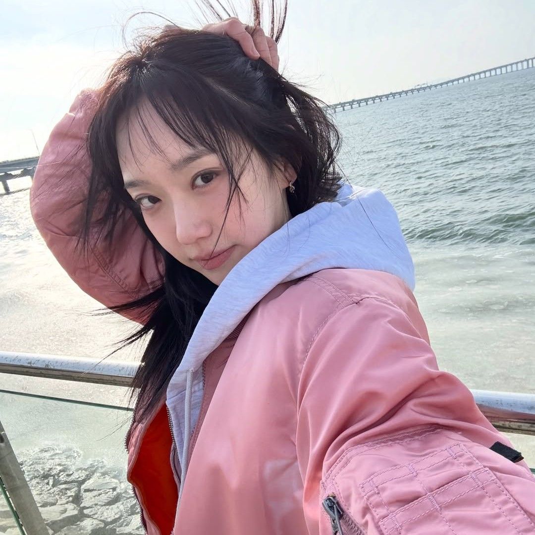 A moment captured by a fan of Han Jihyun