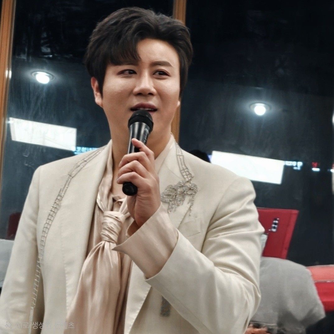 Behind-the-scenes cut of Jin Haesung