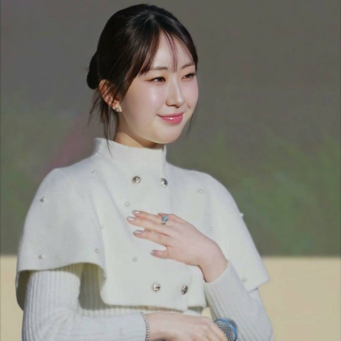 チョン・ユジンのビハインドカット