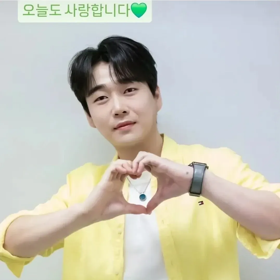 황영웅 최근 활동샷