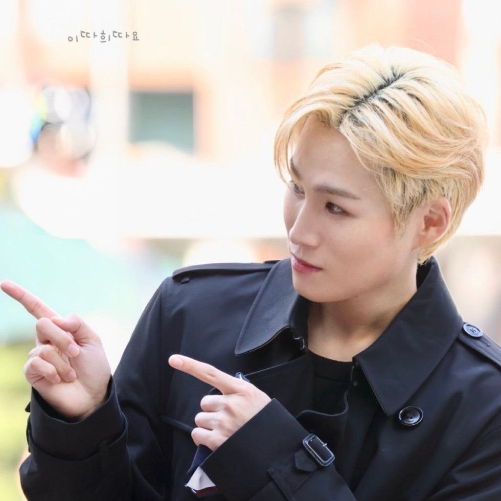 金熙栽的最新照片